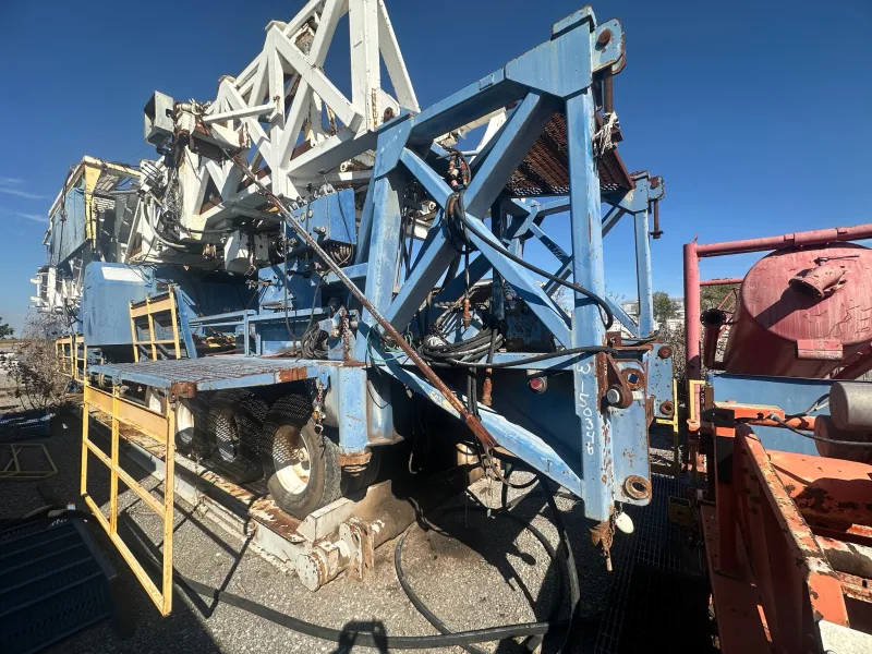 Crown 900 HP Trailer-Mounted DC Drilling Rig for Sale